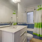Amplio Y Luminoso Con Piscina Planta 0 N2 * Rosas
